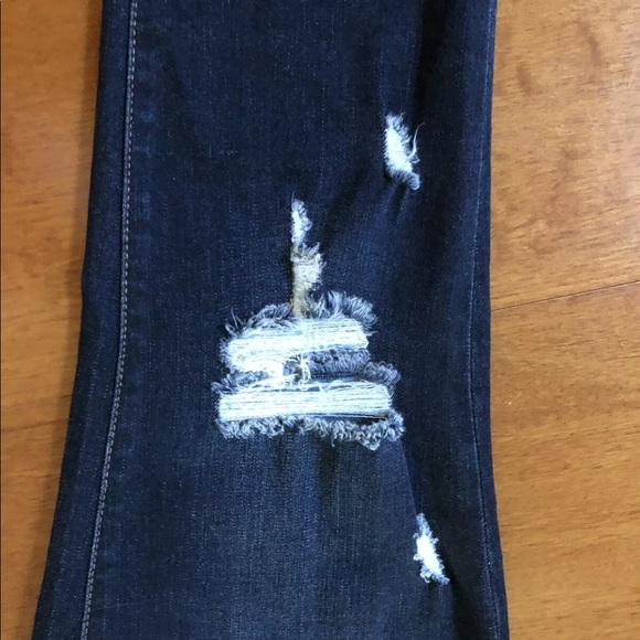 Lularoe Distressed Dark Ankle Jeans - Picture 6 of 6